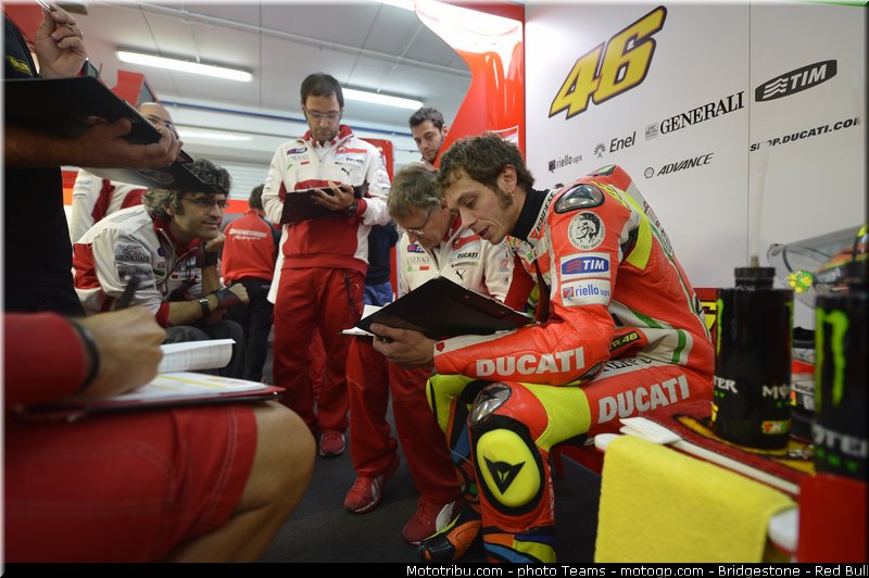 motogp_rossi_008_valencia_2012