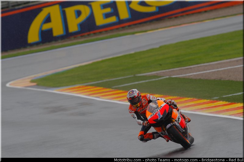 motogp_stoner_012_valencia_2012
