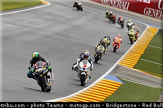 moto2_014_valencia_2012.jpg