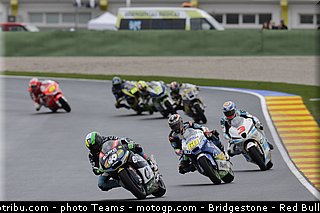 moto2_024_valencia_2012.jpg