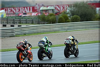 moto2_049_valencia_2012.jpg