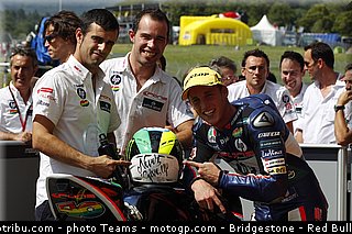 moto2_espargaro_p_009_valencia_2012.jpg