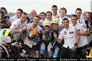moto2_espargaro_p_012_valencia_2012.jpg