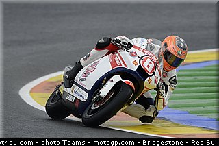 moto2_rea_003_valencia_2012.jpg