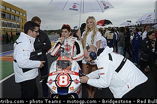moto2_rea_011_valencia_2012.jpg