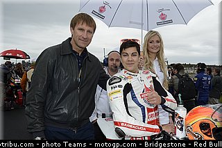 moto2_rea_012_valencia_2012.jpg