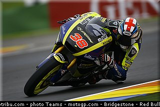 moto2_smith_001_valencia_2012.jpg
