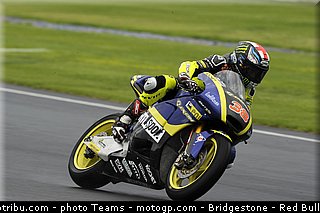 moto2_smith_006_valencia_2012.jpg
