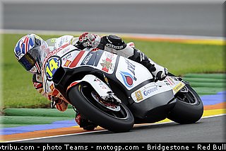 moto2_wilairot_009_valencia_2012.jpg