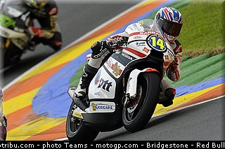 moto2_wilairot_011_valencia_2012.jpg