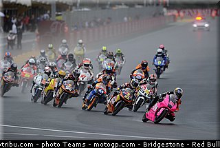 moto3_017_valencia_2012.jpg