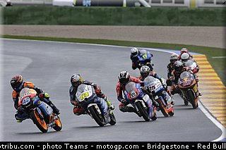 moto3_024_valencia_2012.jpg