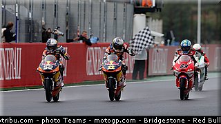 moto3_047_valencia_2012.jpg