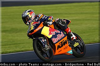 moto3_cortese_001_valencia_2012.jpg