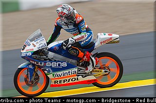 moto3_vinales_m_004_valencia_2012.jpg