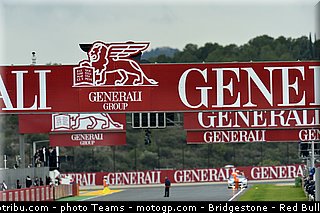 motogp_ambiance_004_valencia_2012.jpg