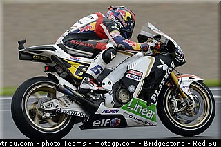 motogp_bradl_002_valencia_2012.jpg