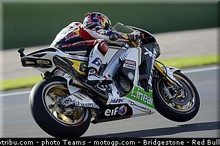 motogp_bradl_032_valencia_2012.jpg