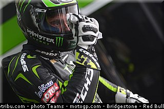motogp_crutchlow_022_valencia_2012.jpg