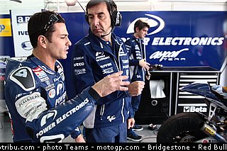 motogp_de_puniet_001_valencia_2012.jpg