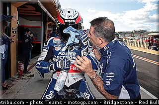 motogp_de_puniet_005_valencia_2012.jpg