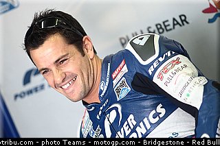 motogp_de_puniet_006_valencia_2012.jpg