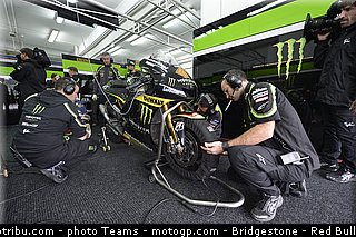 motogp_dovizioso_004_valencia_2012.jpg