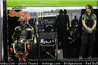 motogp_dovizioso_008_valencia_2012.jpg