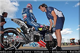 motogp_espargaro_010_valencia_2012.jpg