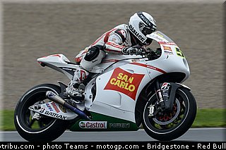 motogp_pirro_005_valencia_2012.jpg