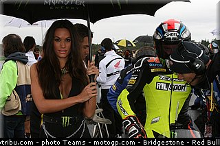 motogp_pitbabe_013_valencia_2012.jpg