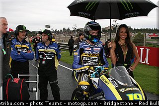 motogp_pitbabe_016_valencia_2012.jpg