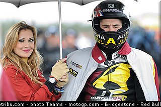 motogp_pitbabe_028_valencia_2012.jpg