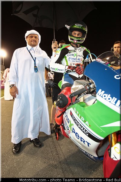 moto2_aegerter_013_qatar_losail_2013