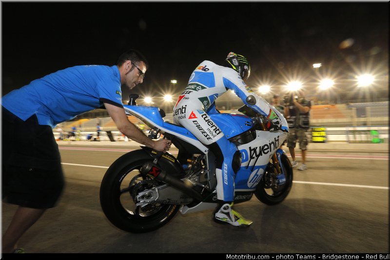 moto2_espargaro_p_009_qatar_losail_2013