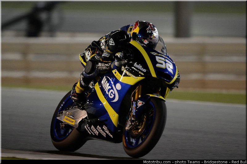 moto2_kent_005_qatar_losail_2013