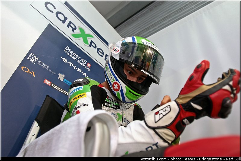 moto2_krummenacher_002_qatar_losail_2013