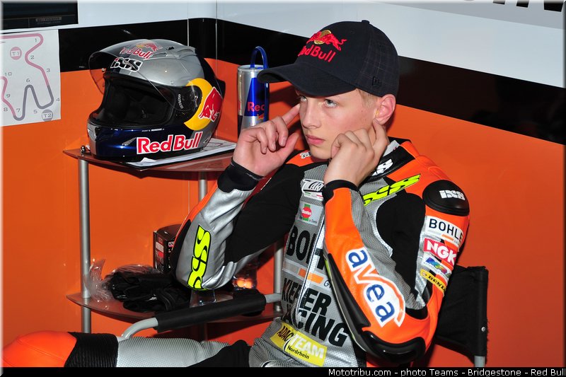 moto3_alt_019_qatar_losail_2013