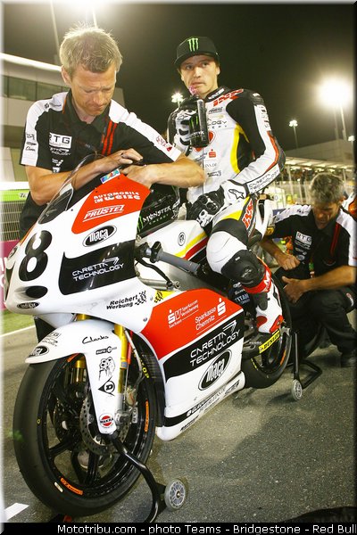 moto3_miller_002_qatar_losail_2013