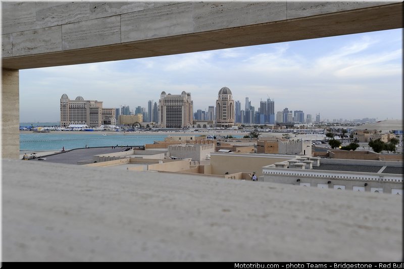 motogp_ambiance_030_qatar_losail_2013