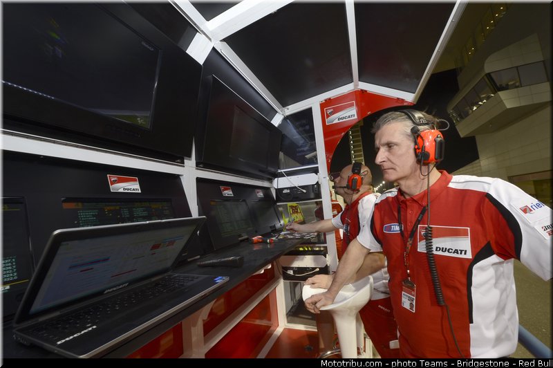 motogp_ambiance_046_qatar_losail_2013