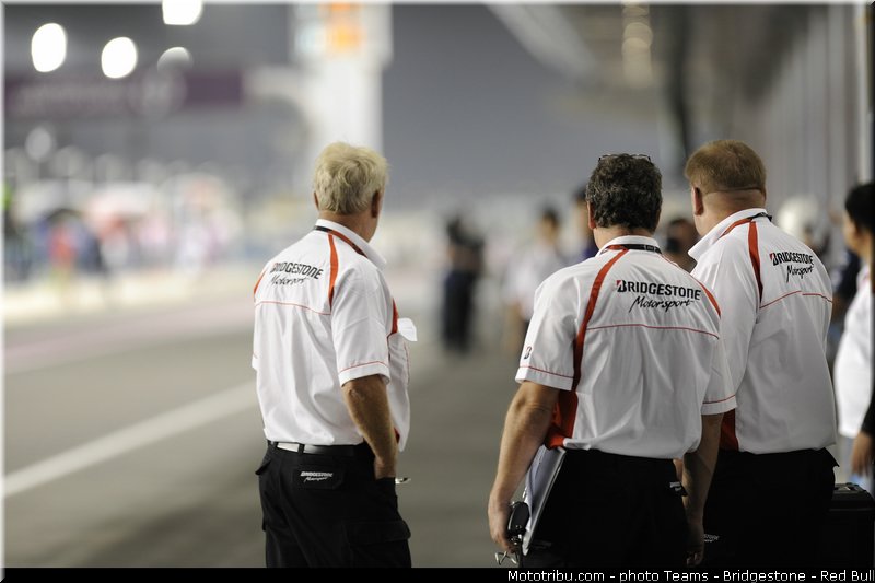 motogp_bridgestone_001_qatar_losail_2013