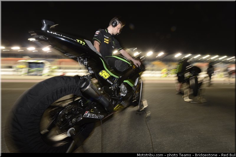 motogp_crutchlow_003_qatar_losail_2013