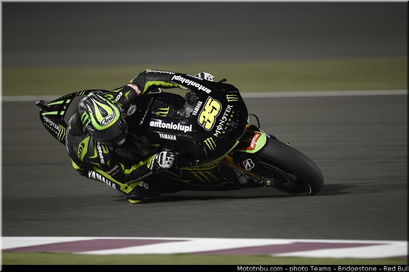 motogp_crutchlow_009_qatar_losail_2013