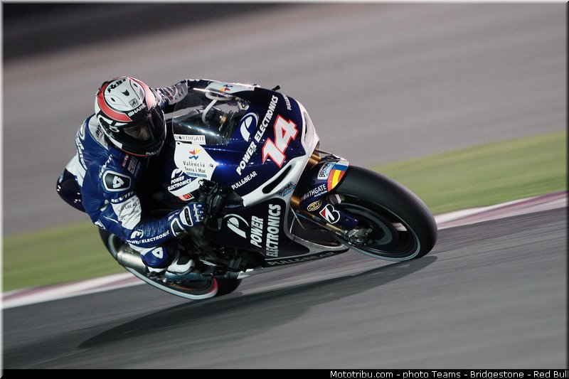 motogp_de_puniet_004_qatar_losail_2013