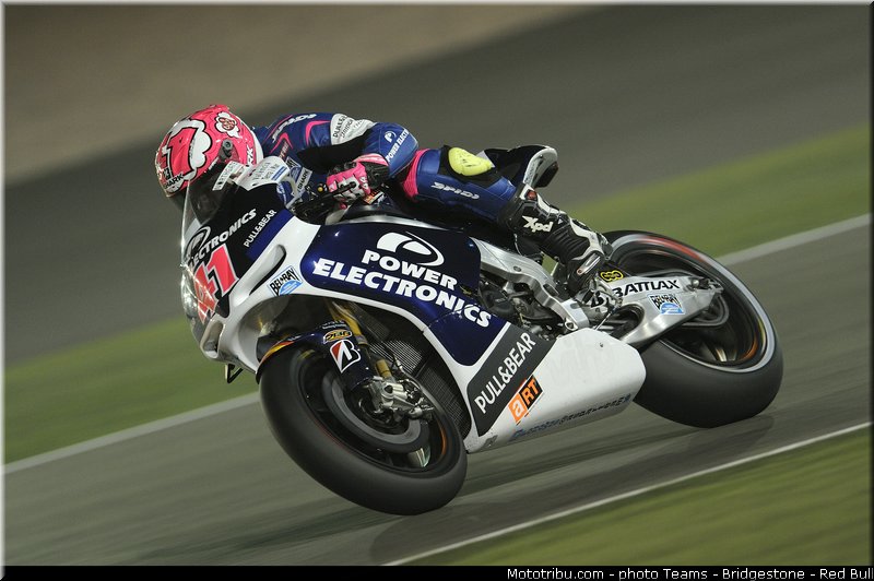 motogp_espargaro_012_qatar_losail_2013