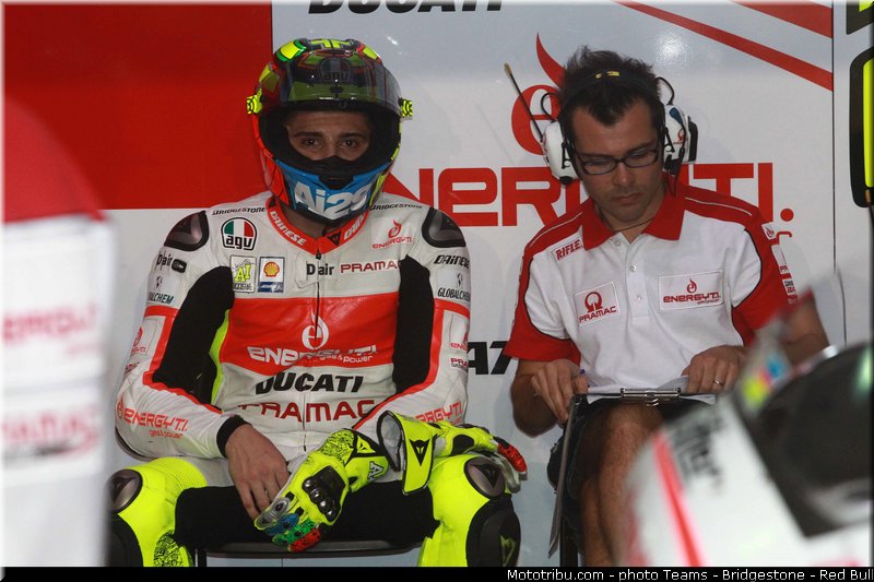 motogp_iannone_009_qatar_losail_2013