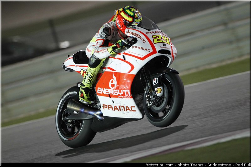 motogp_iannone_012_qatar_losail_2013