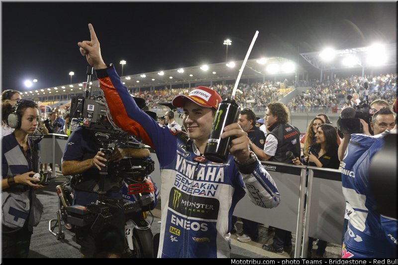 motogp_lorenzo_014_qatar_losail_2013
