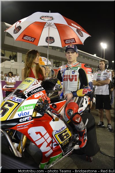 motogp_pitbabe_001_qatar_losail_2013